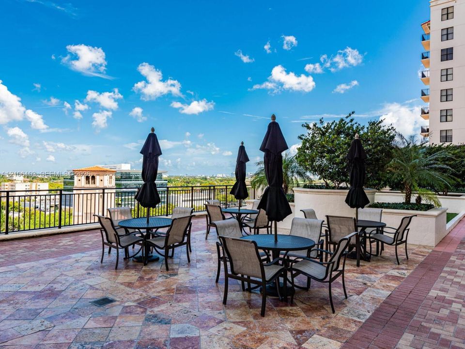 En Venta: $486,000 (2 camas, 2 baños, 1080 Pies cuadrados)