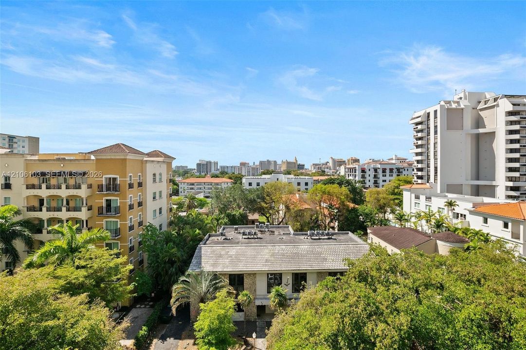 En Venta: $486,000 (2 camas, 2 baños, 1080 Pies cuadrados)