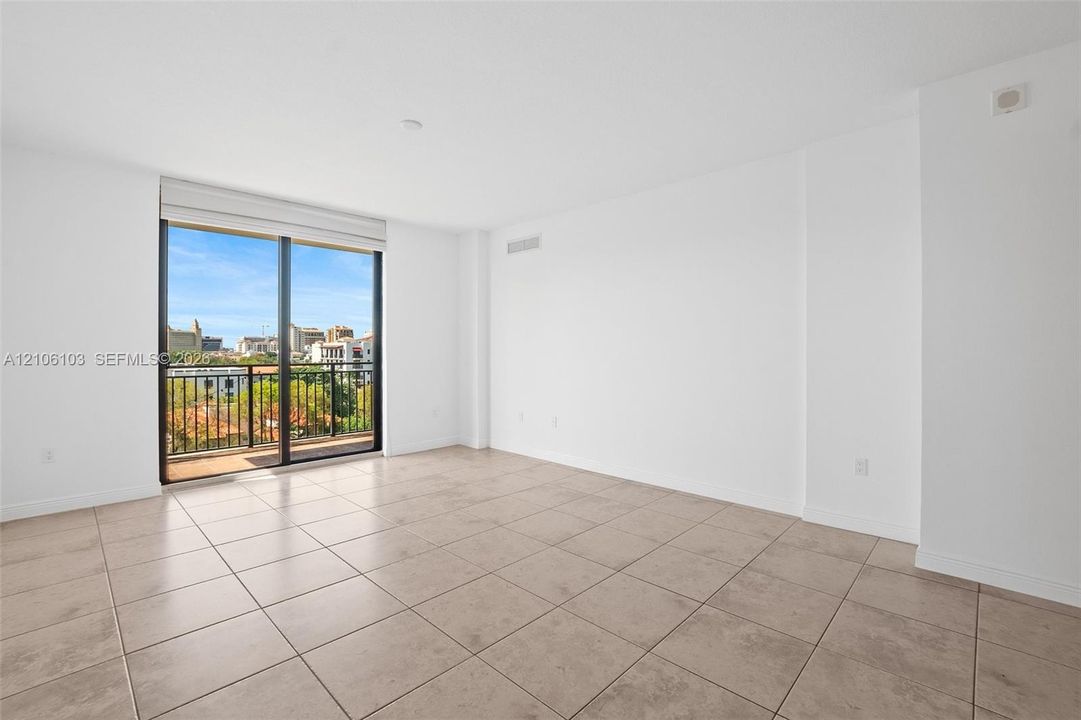 En Venta: $486,000 (2 camas, 2 baños, 1080 Pies cuadrados)