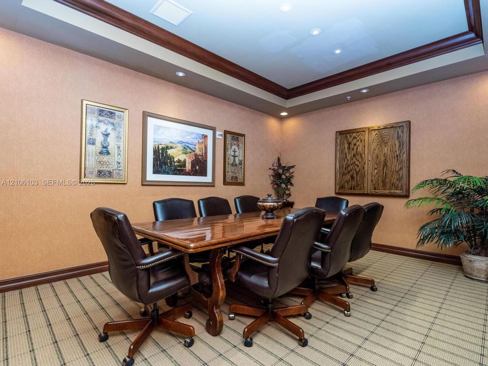En Venta: $486,000 (2 camas, 2 baños, 1080 Pies cuadrados)
