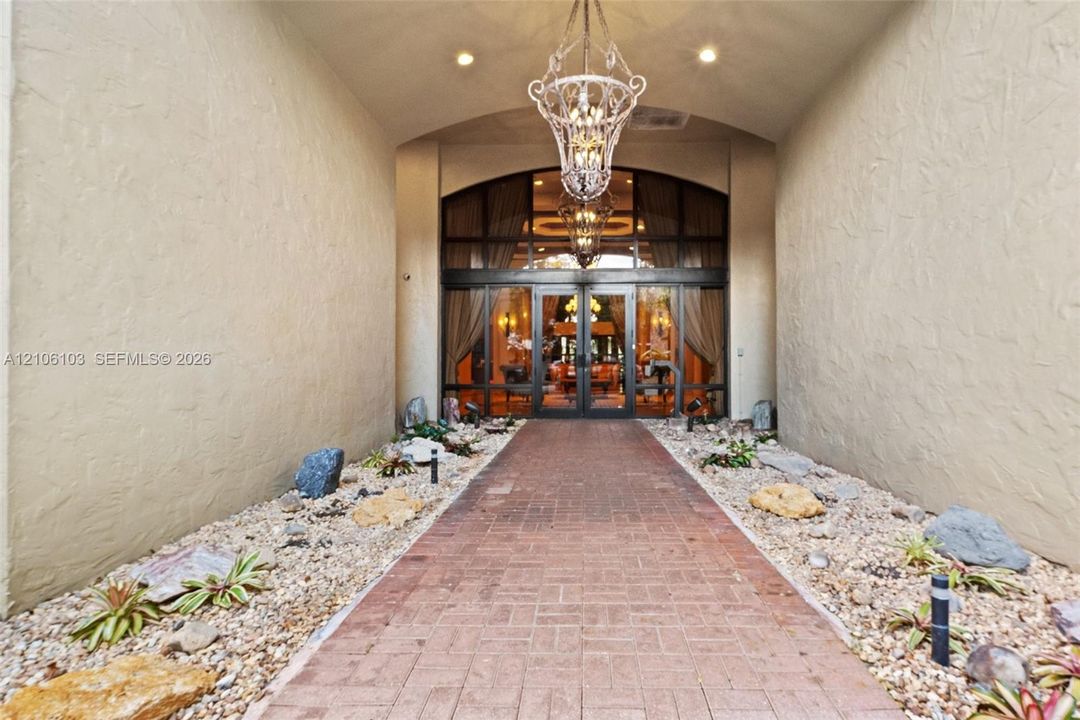 En Venta: $486,000 (2 camas, 2 baños, 1080 Pies cuadrados)