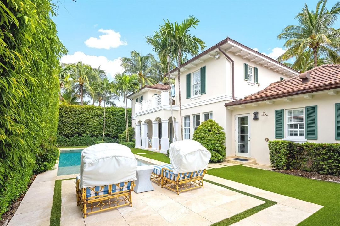 Back of House to Pool