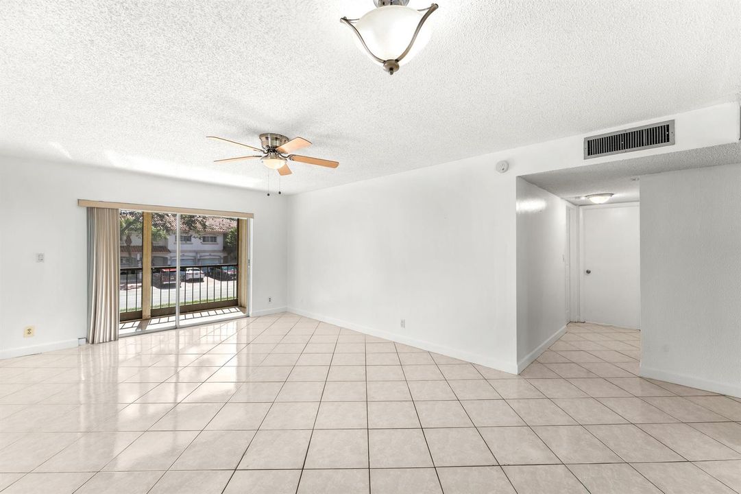 003-4148Northwest90thAvenue-201-CoralSpr