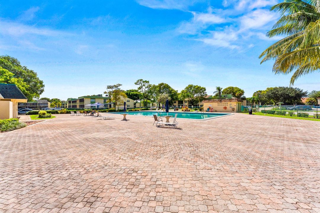 028-4148Northwest90thAvenue-201-CoralSpr