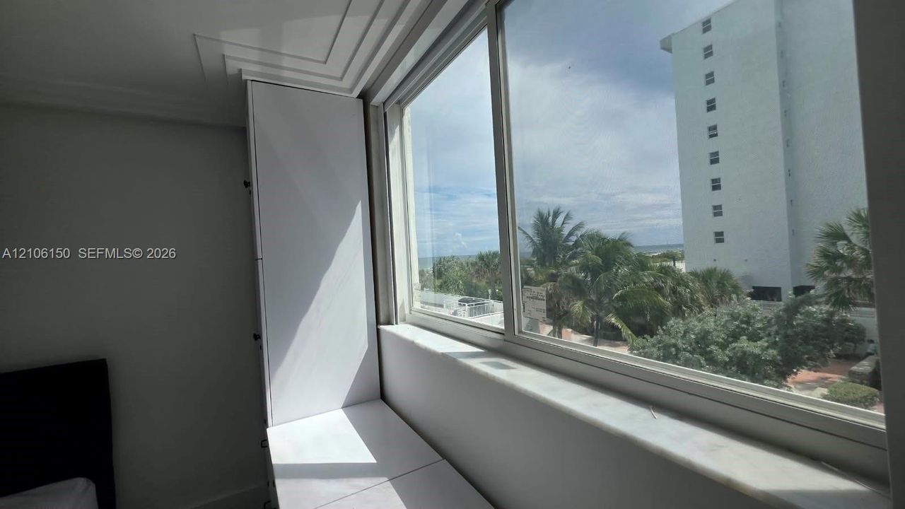 For Rent: $3,200 (1 beds, 1 baths, 655 Square Feet)