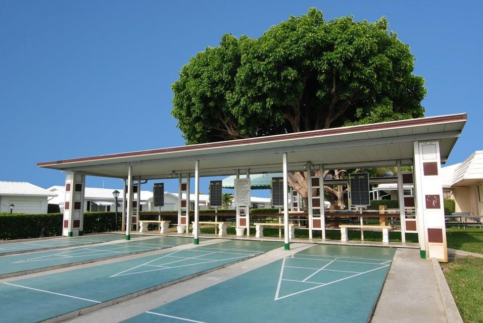 Shuffleboard