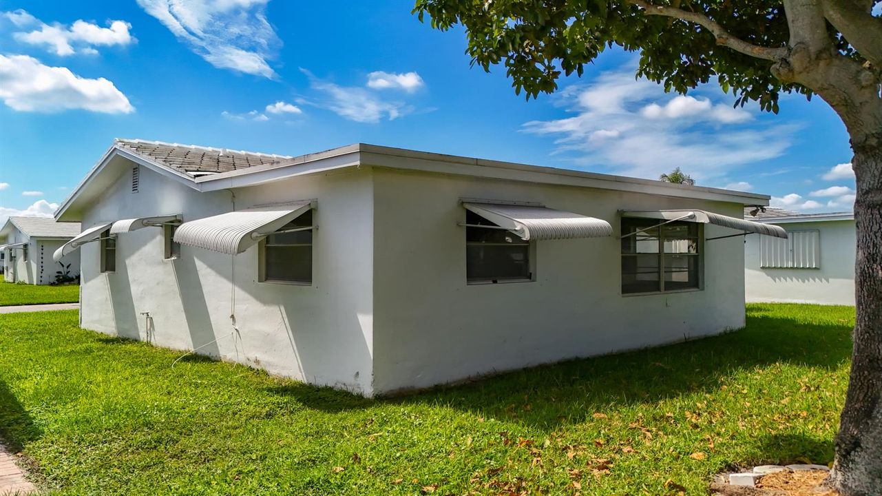 813 SW 5th Court-51