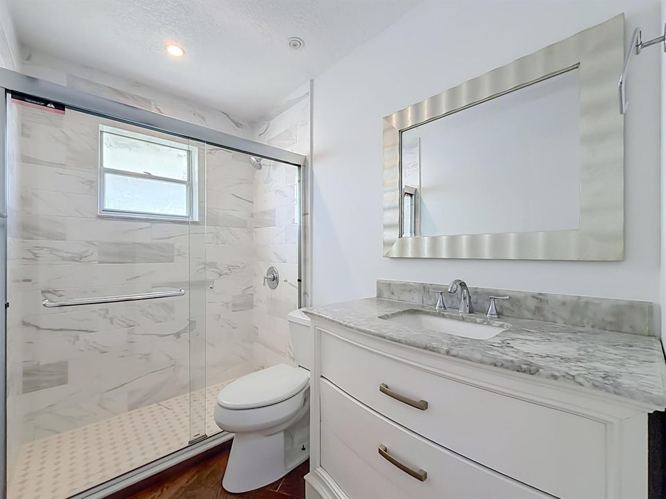 813 SW 5th Court-34