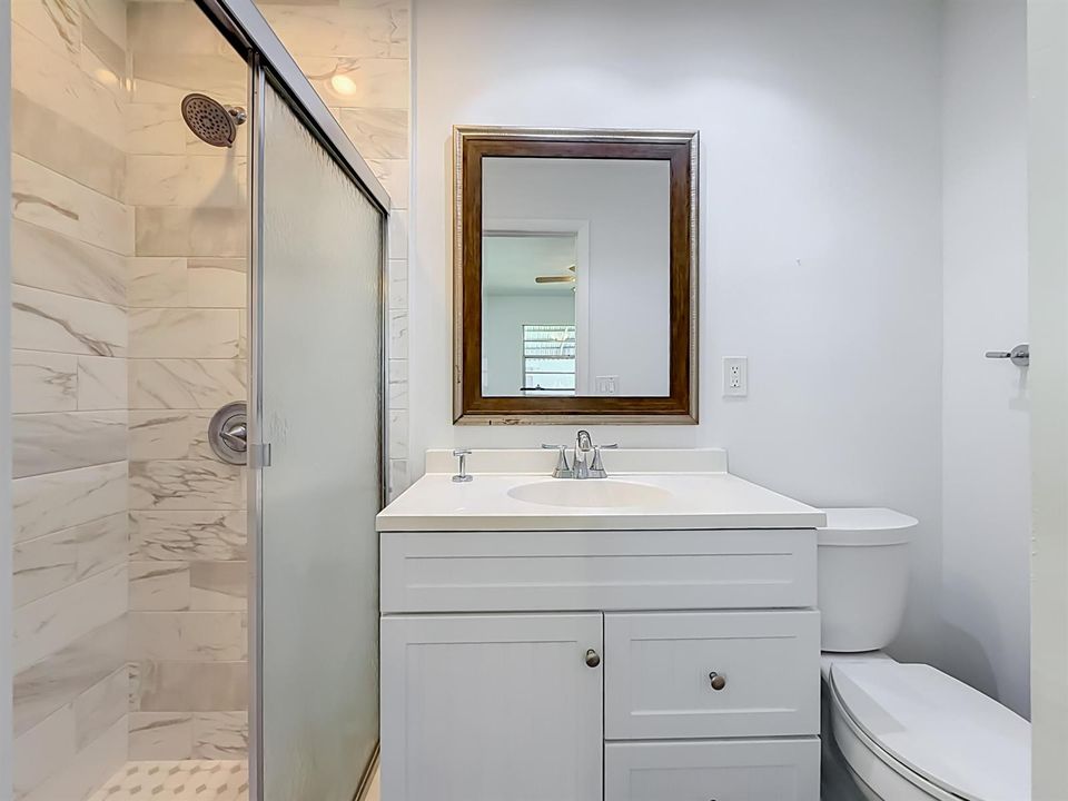 813 SW 5th Court-41
