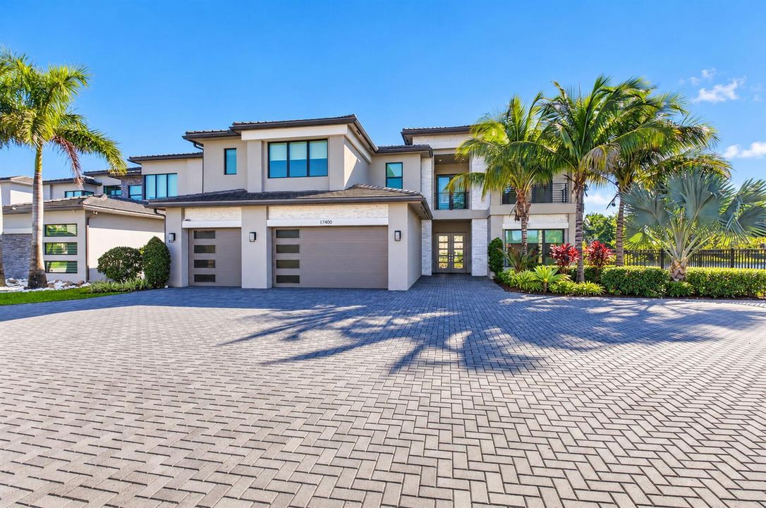 Exterior with large driveway