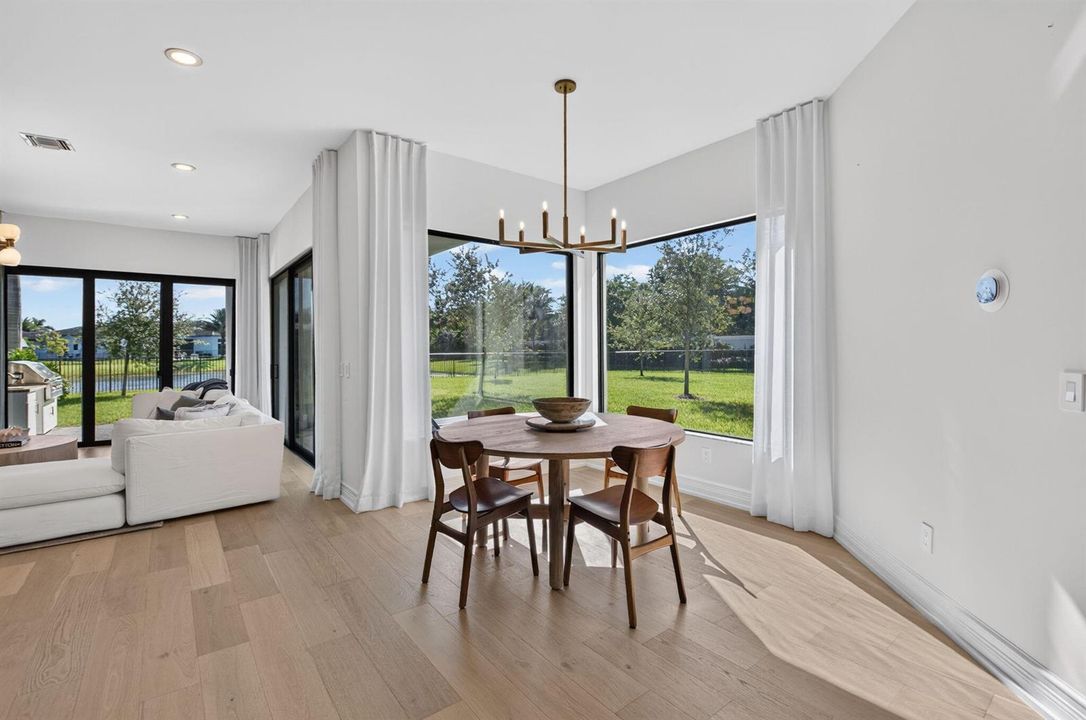 Breakfast Nook