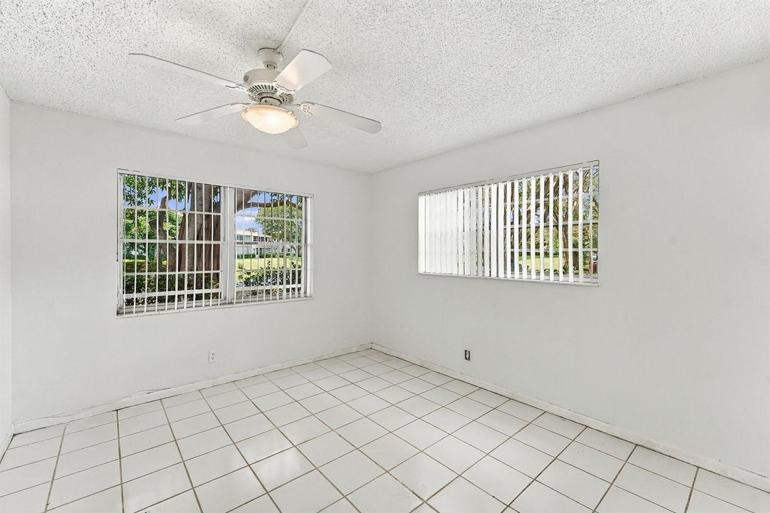12_bedroom