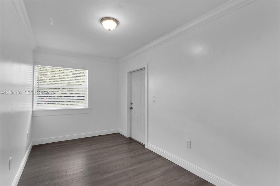 En Venta: $1,445,000 (4 camas, 3 baños, 2487 Pies cuadrados)