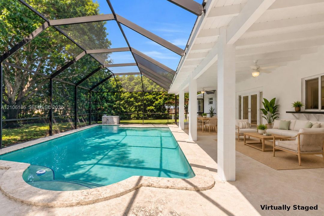 Virtually staged patio