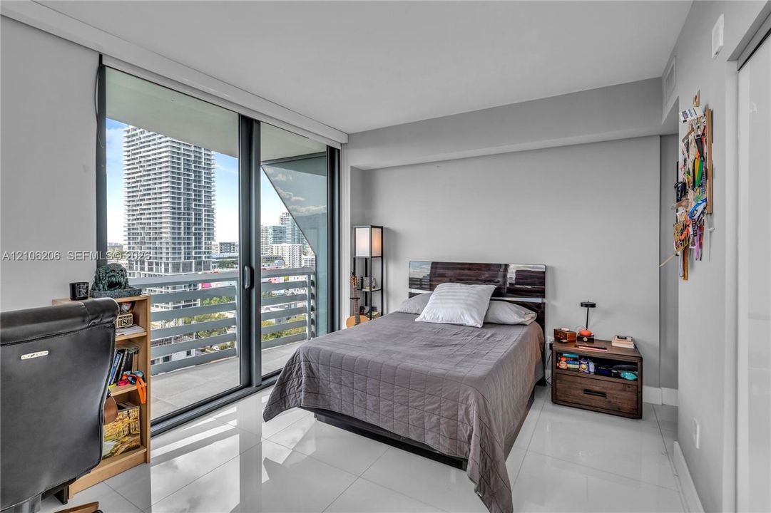 В аренду: $6,500 (3 спален, 2 ванн, 1395 Квадратных фут)