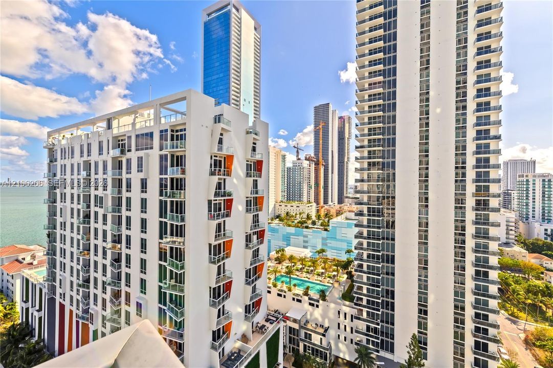 В аренду: $6,500 (3 спален, 2 ванн, 1395 Квадратных фут)