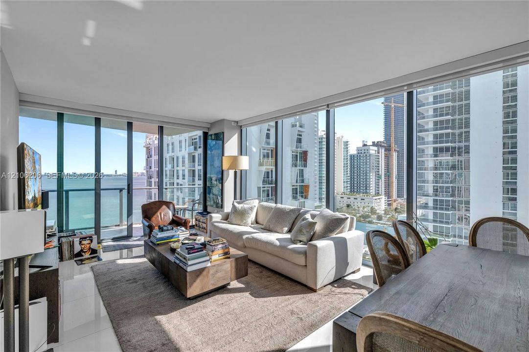 В аренду: $6,500 (3 спален, 2 ванн, 1395 Квадратных фут)