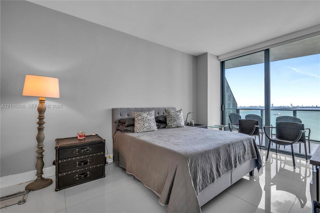 В аренду: $6,500 (3 спален, 2 ванн, 1395 Квадратных фут)