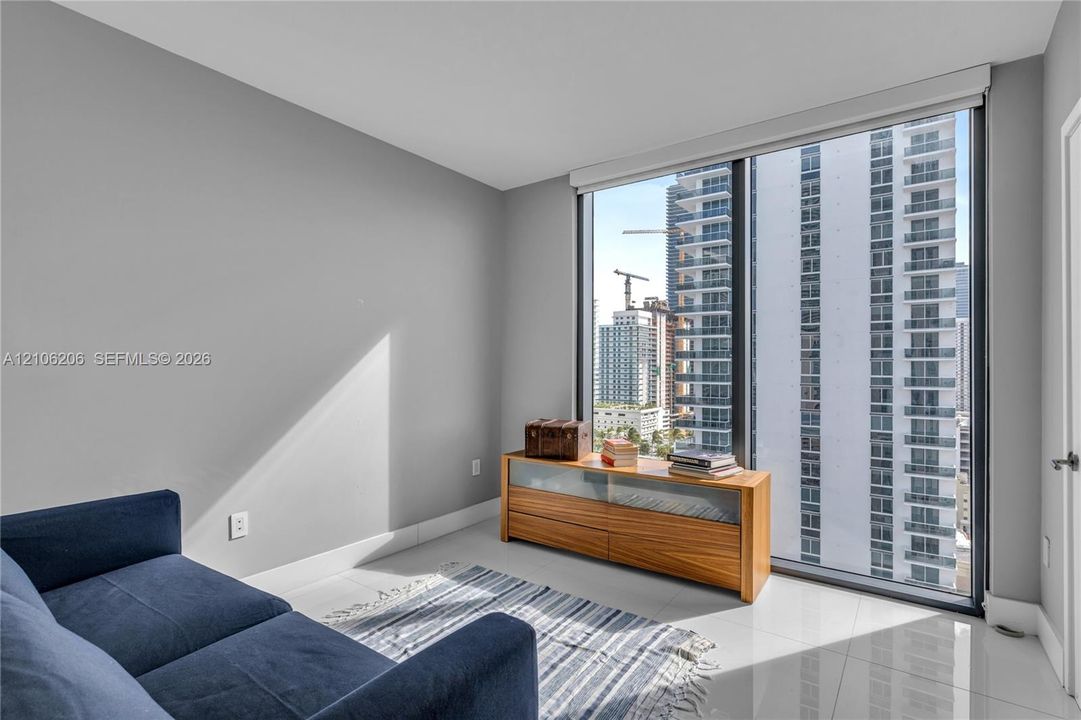 В аренду: $6,500 (3 спален, 2 ванн, 1395 Квадратных фут)