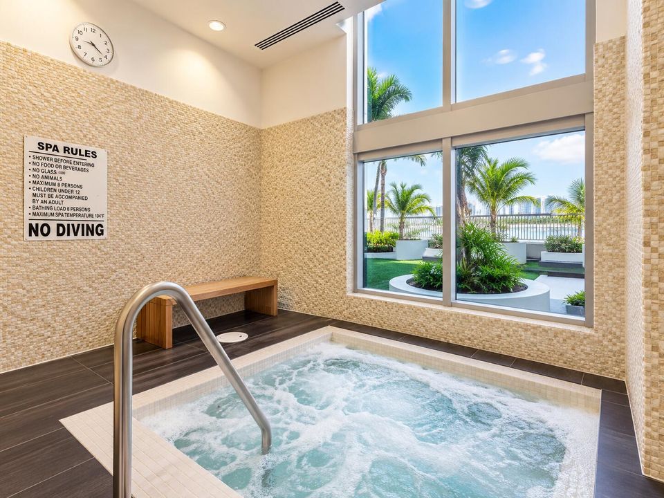 Building amenities (12)