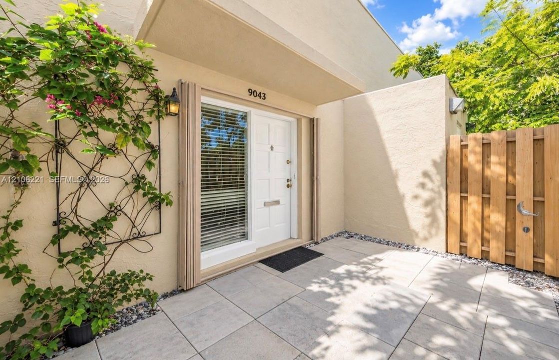 Private Courtyard