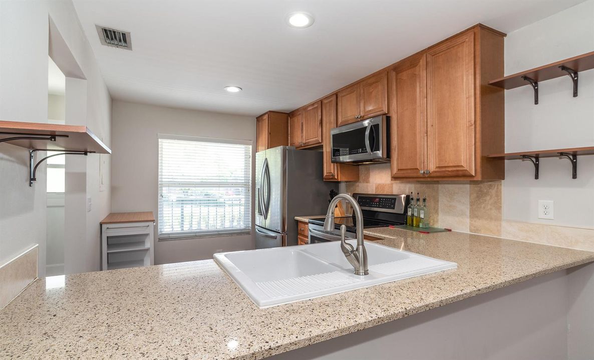 04-8660-2755 Casita Way 203-MLS