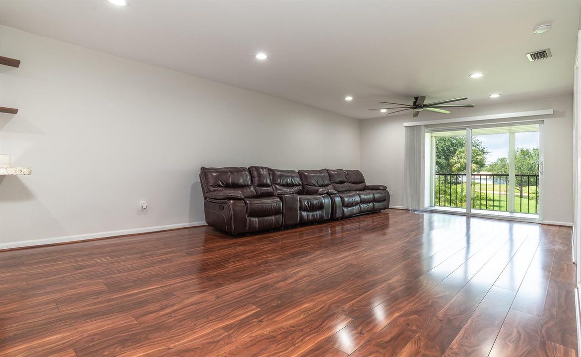 12--2755 Casita Way 203-MLS