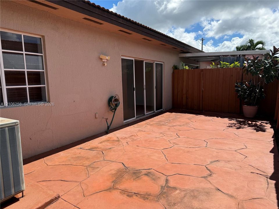 Nice space to share with family and friends