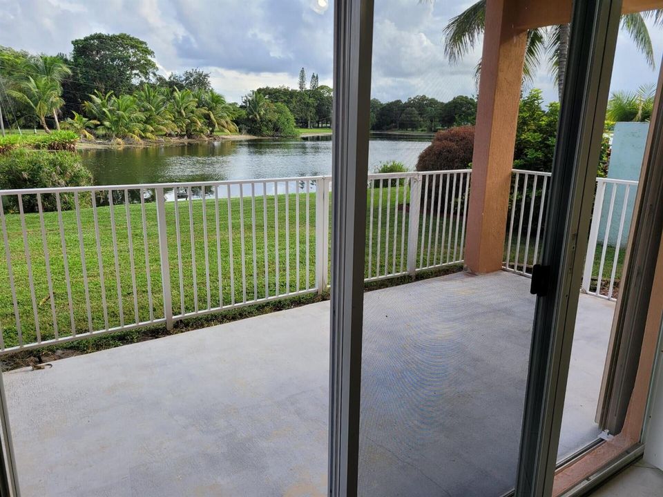 Lago kitchen view !!!