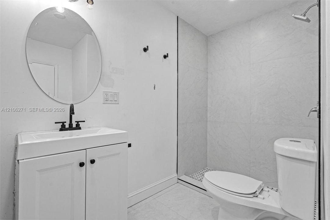 En Venta: $639,900 (4 camas, 2 baños, 2265 Pies cuadrados)