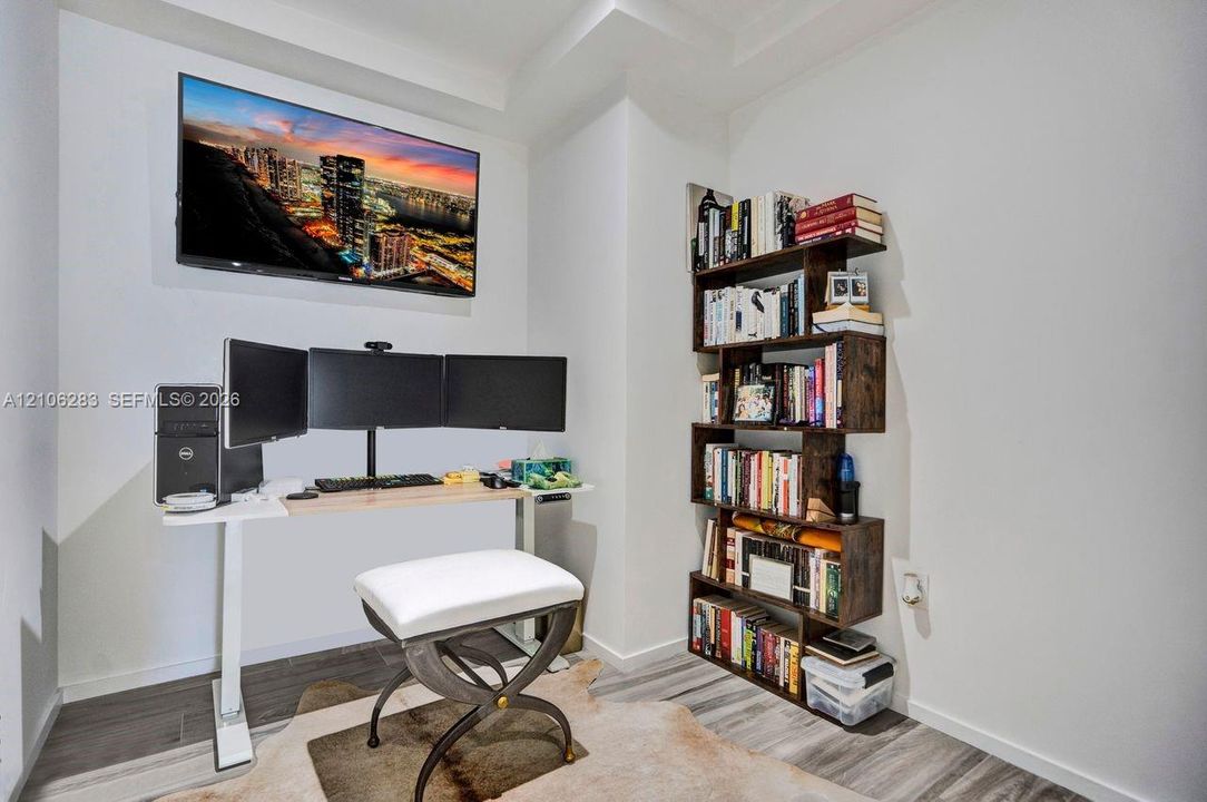 En Venta: $1,375,000 (3 camas, 4 baños, 1613 Pies cuadrados)