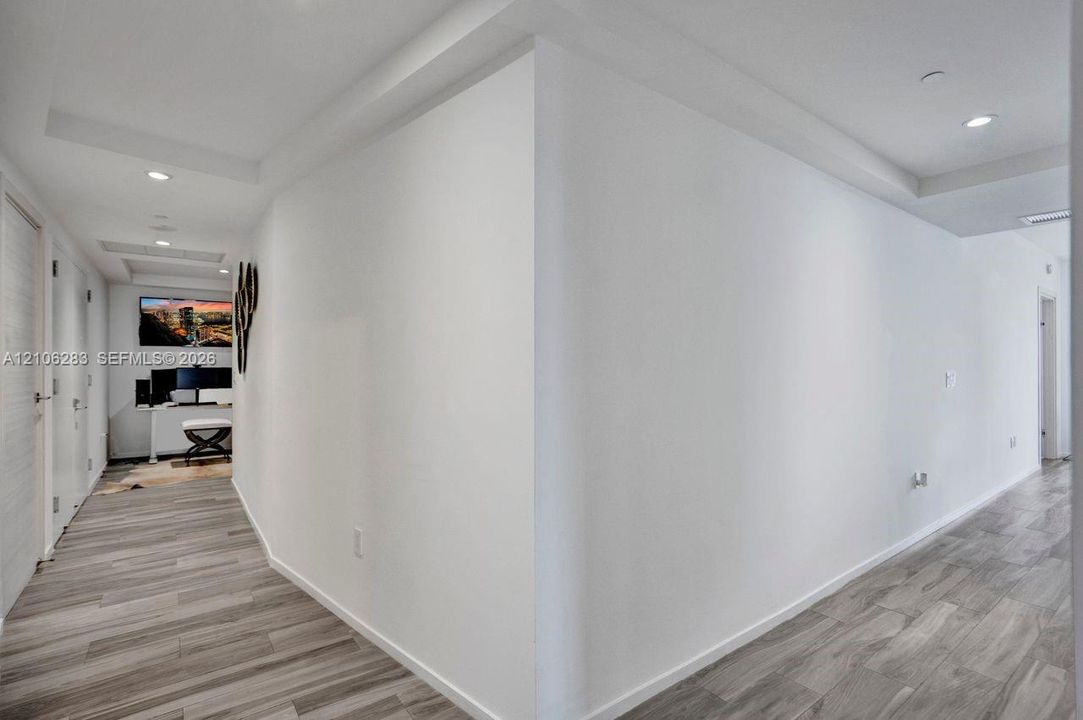 En Venta: $1,375,000 (3 camas, 4 baños, 1613 Pies cuadrados)