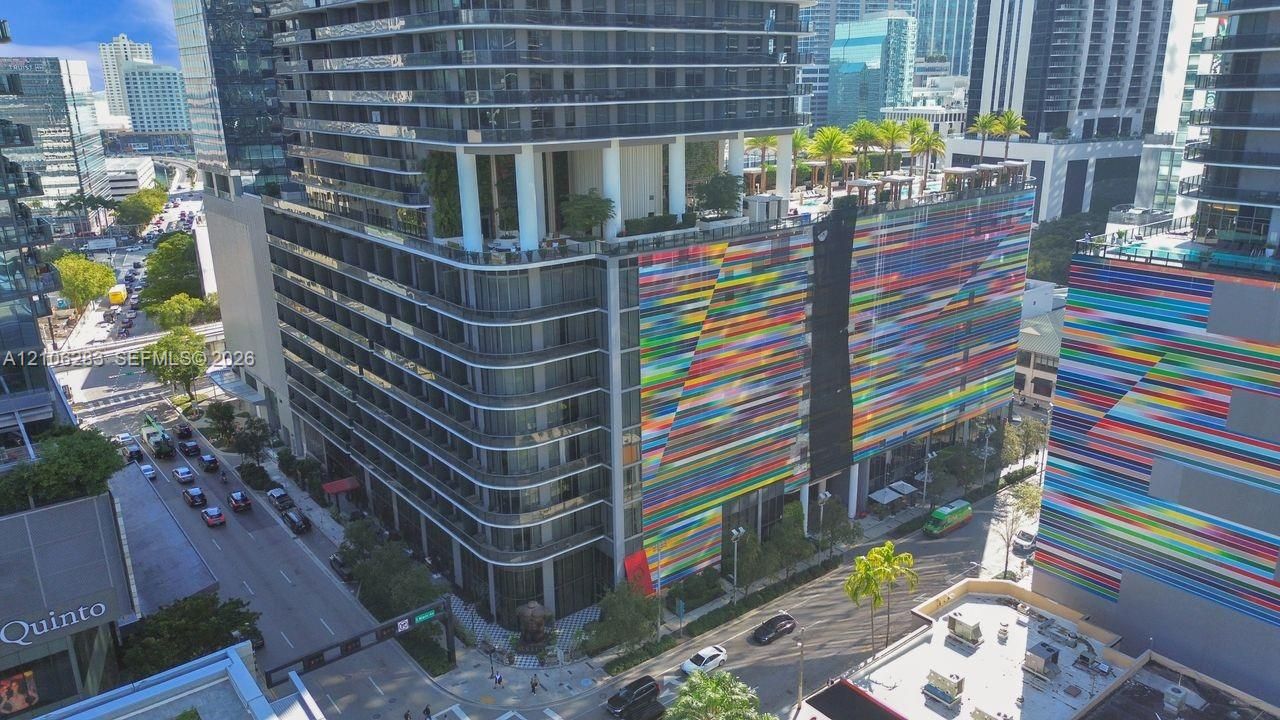En Venta: $1,375,000 (3 camas, 4 baños, 1613 Pies cuadrados)