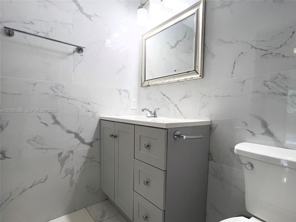 В аренду: $2,500 (2 спален, 2 ванн, 1100 Квадратных фут)