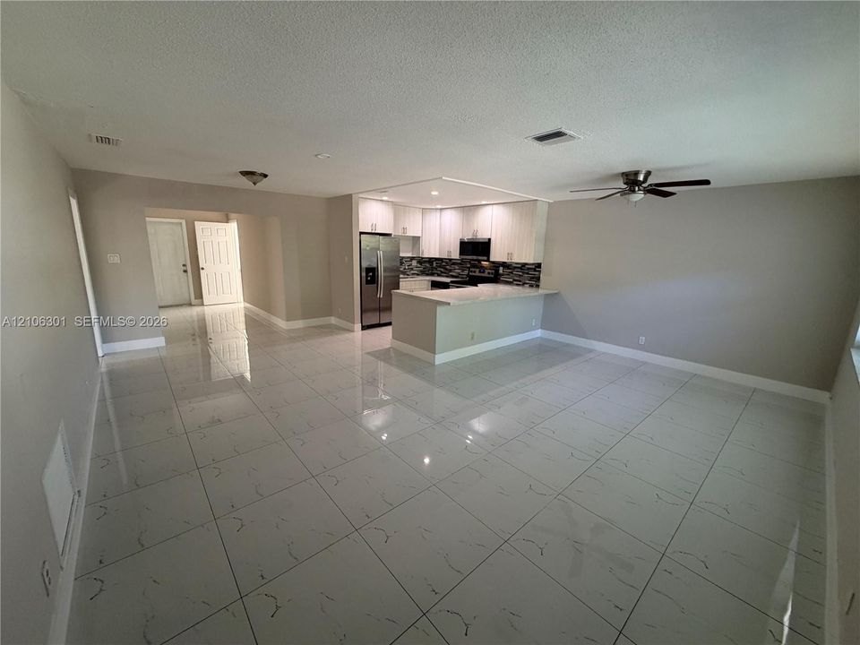 For Rent: $3,150 (4 beds, 2 baths, 1650 Square Feet)