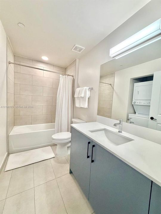 En Renta: $1,990 (1 camas, 1 baños, 839 Pies cuadrados)