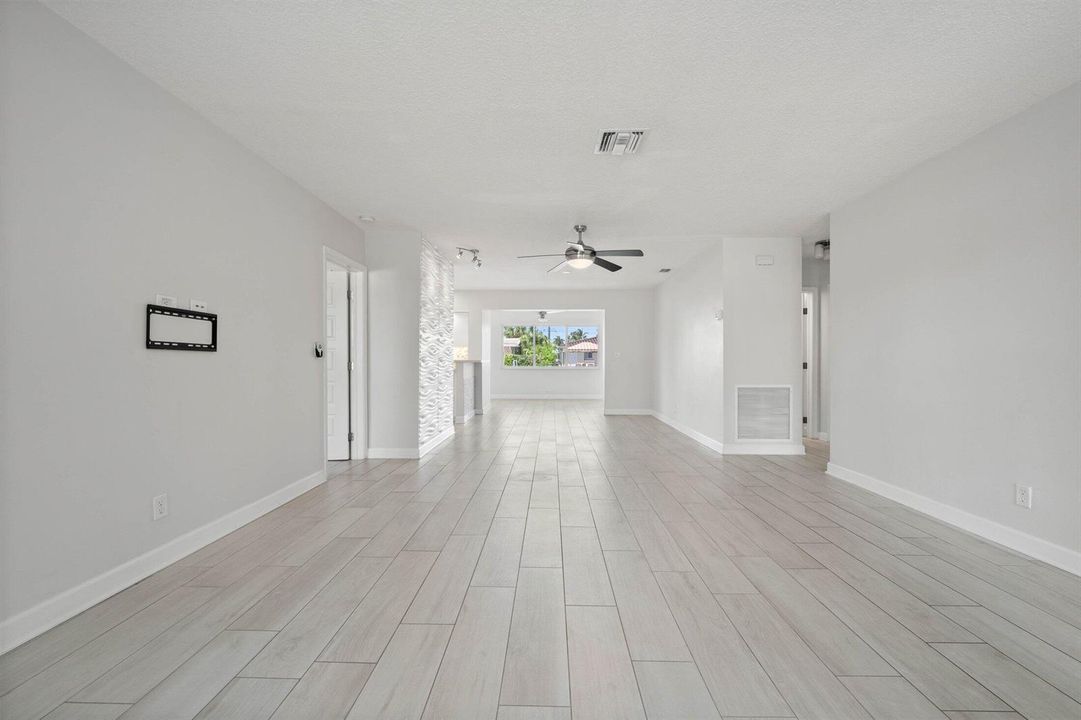 2255 SE 12th St Pompano Beach-14