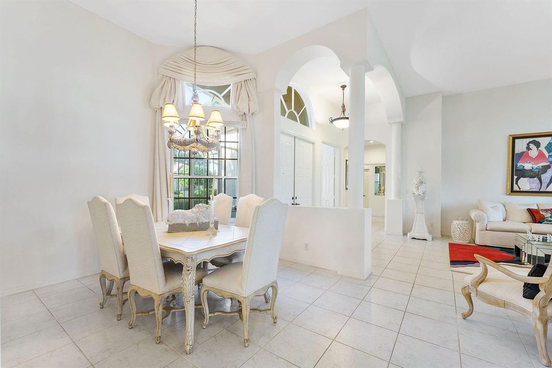 Formal Dining