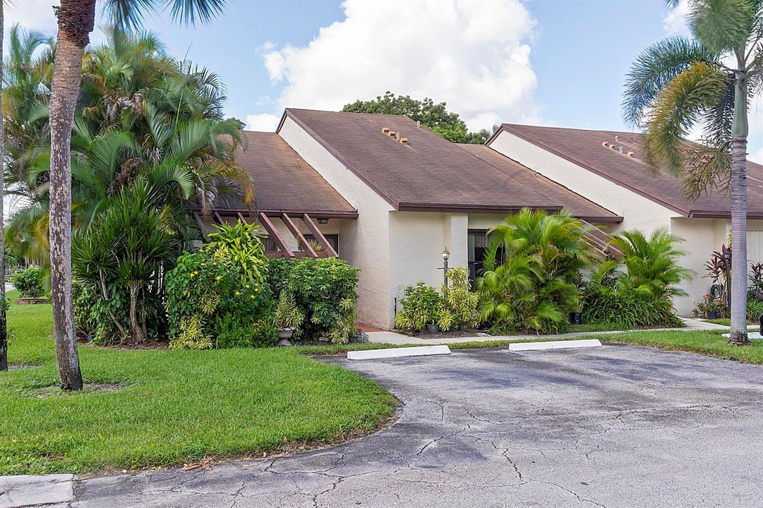 3647 Willa Way - 003