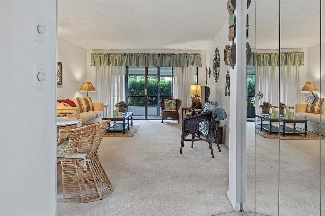 3647 Willa Way - 014
