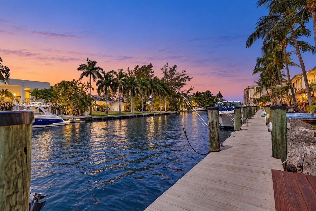 Waterfront dock