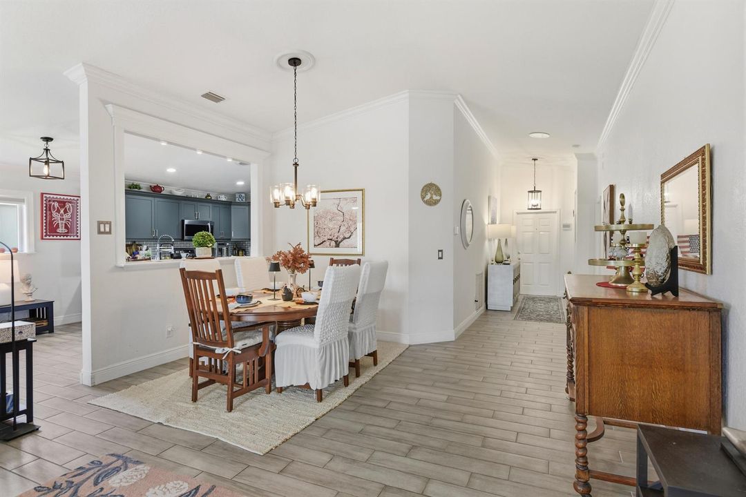 2099 SW Newport Isles Blvd_Vinesha Clark