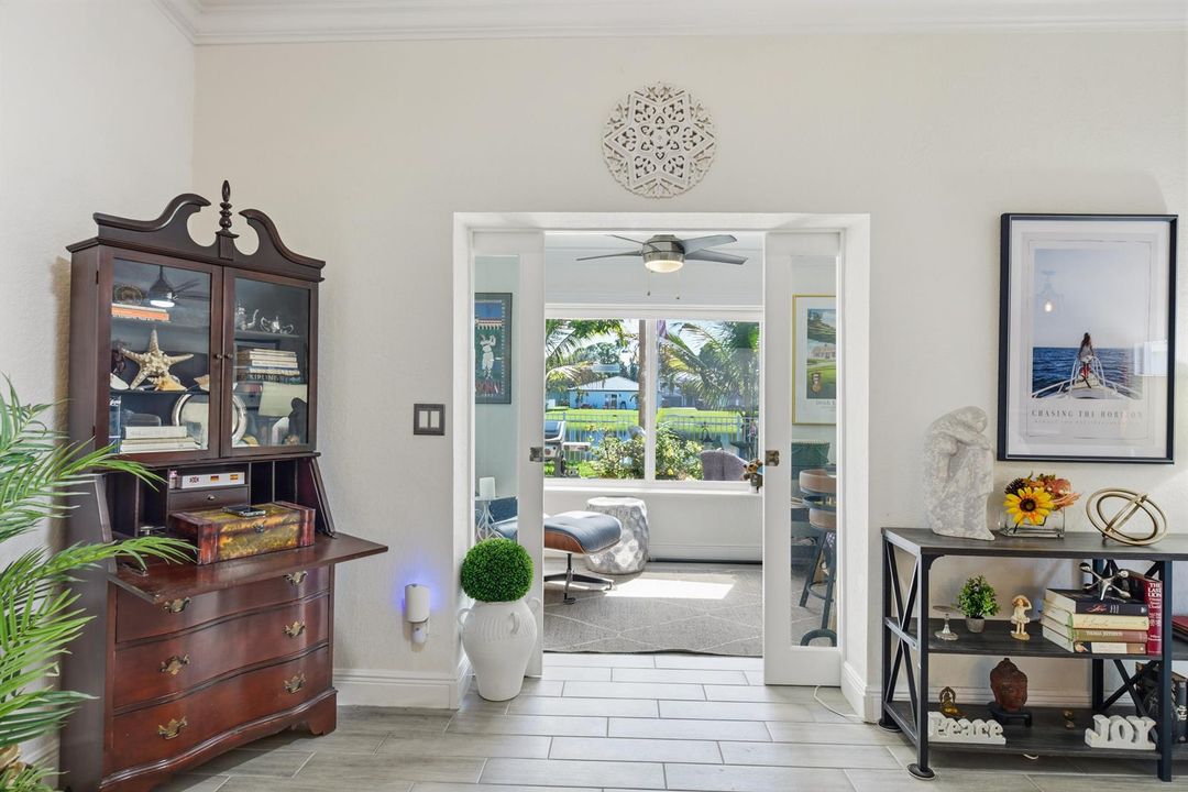 2099 SW Newport Isles Blvd_Vinesha Clark