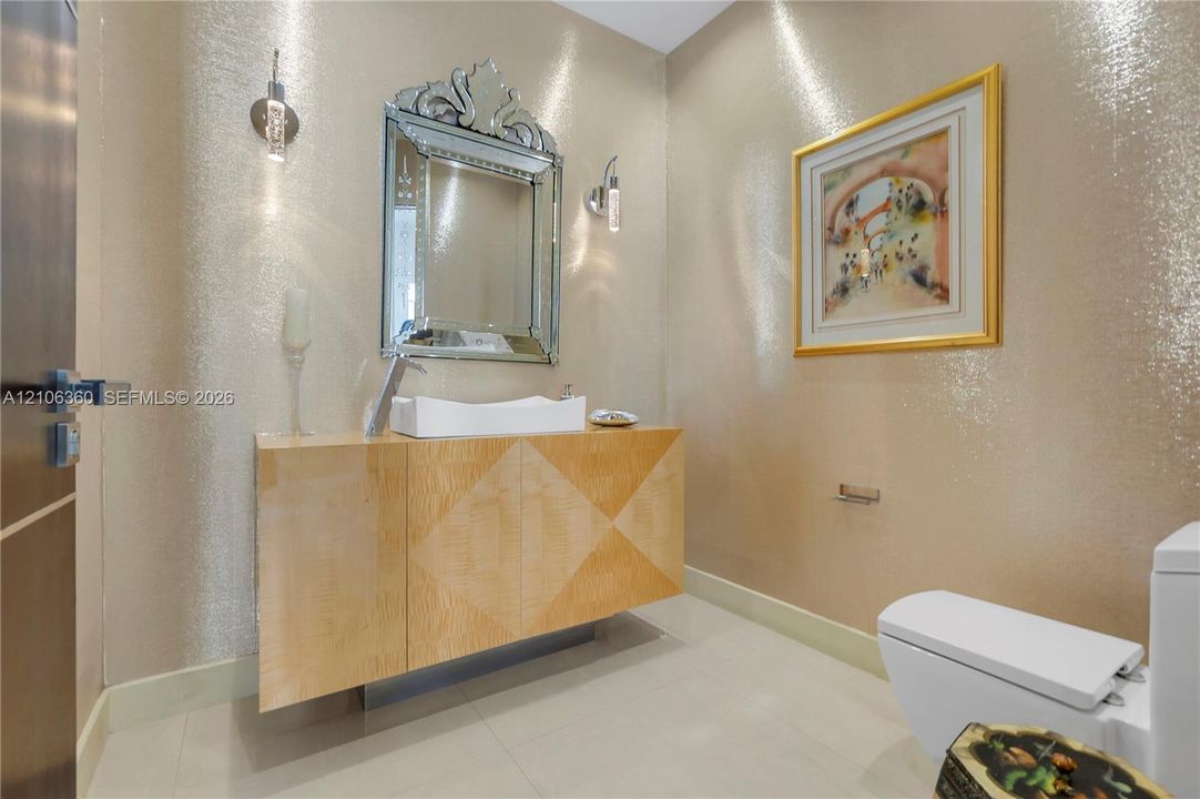 На продажу: $3,150,000 (3 спален, 3 ванн, 3482 Квадратных фут)