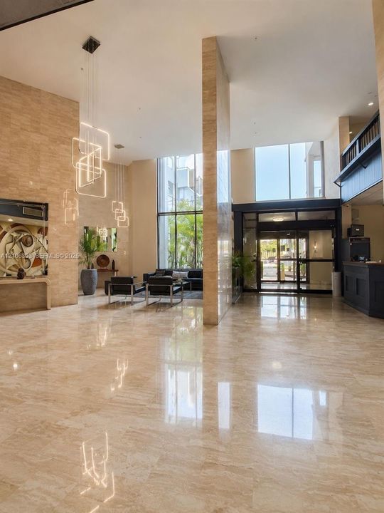 For Sale: $189,000 (1 beds, 1 baths, 873 Square Feet)