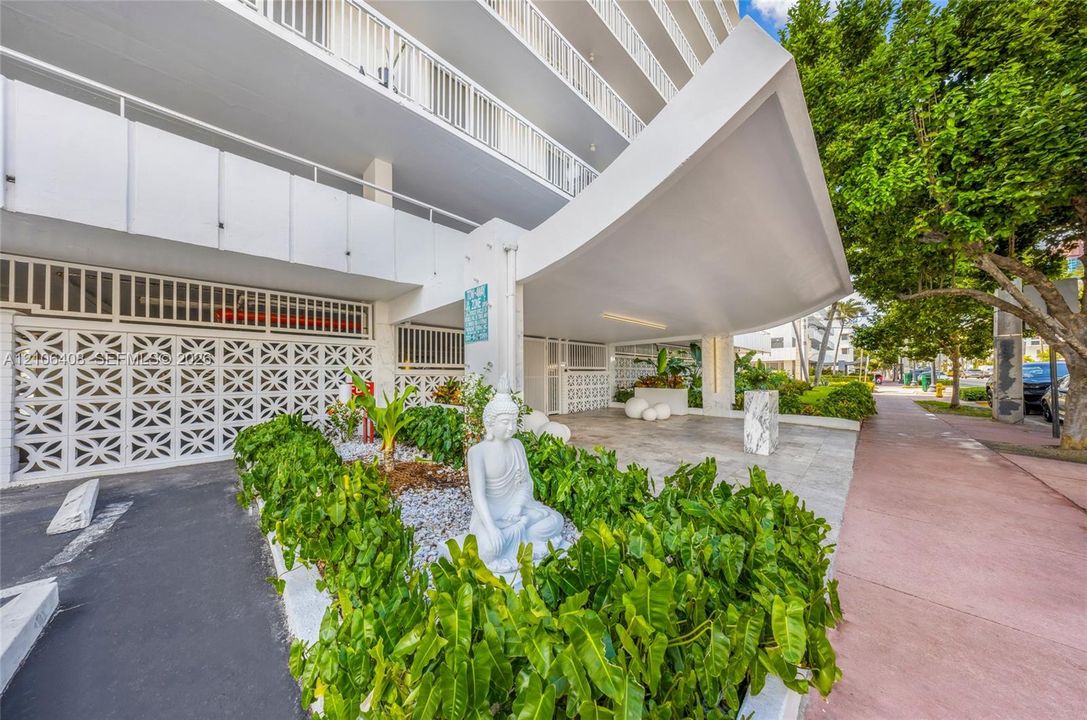 En Renta: $3,450 (1 camas, 1 baños, 667 Pies cuadrados)