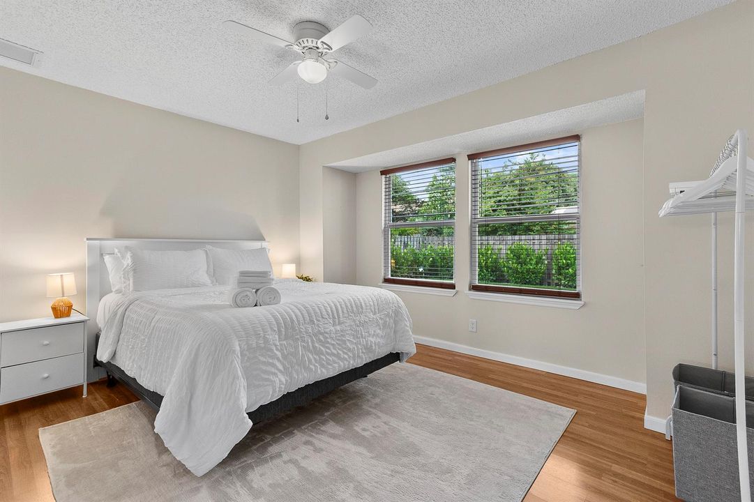 4th Bedroom/ Den/ Office