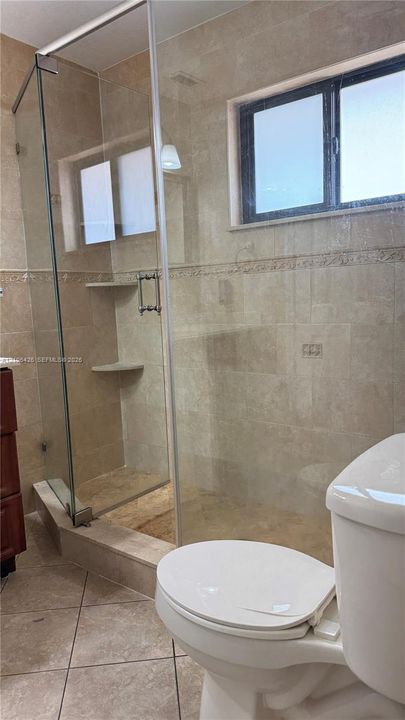 En Venta: $669,000 (3 camas, 2 baños, 1915 Pies cuadrados)