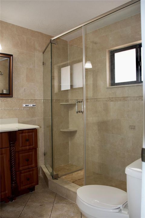 En Venta: $669,000 (3 camas, 2 baños, 1915 Pies cuadrados)