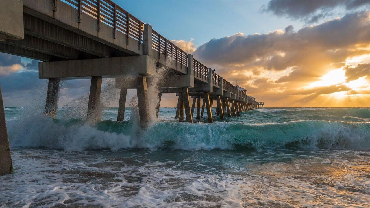069-911OceanDr404-JunoBeach-FL-SMALL